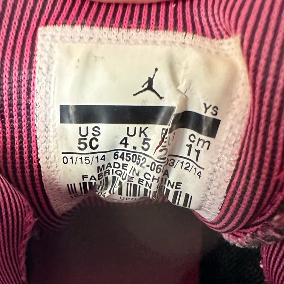 Nike Flight Jordan’s pink and black high top sneakers size 5c - Picture 3 of 8